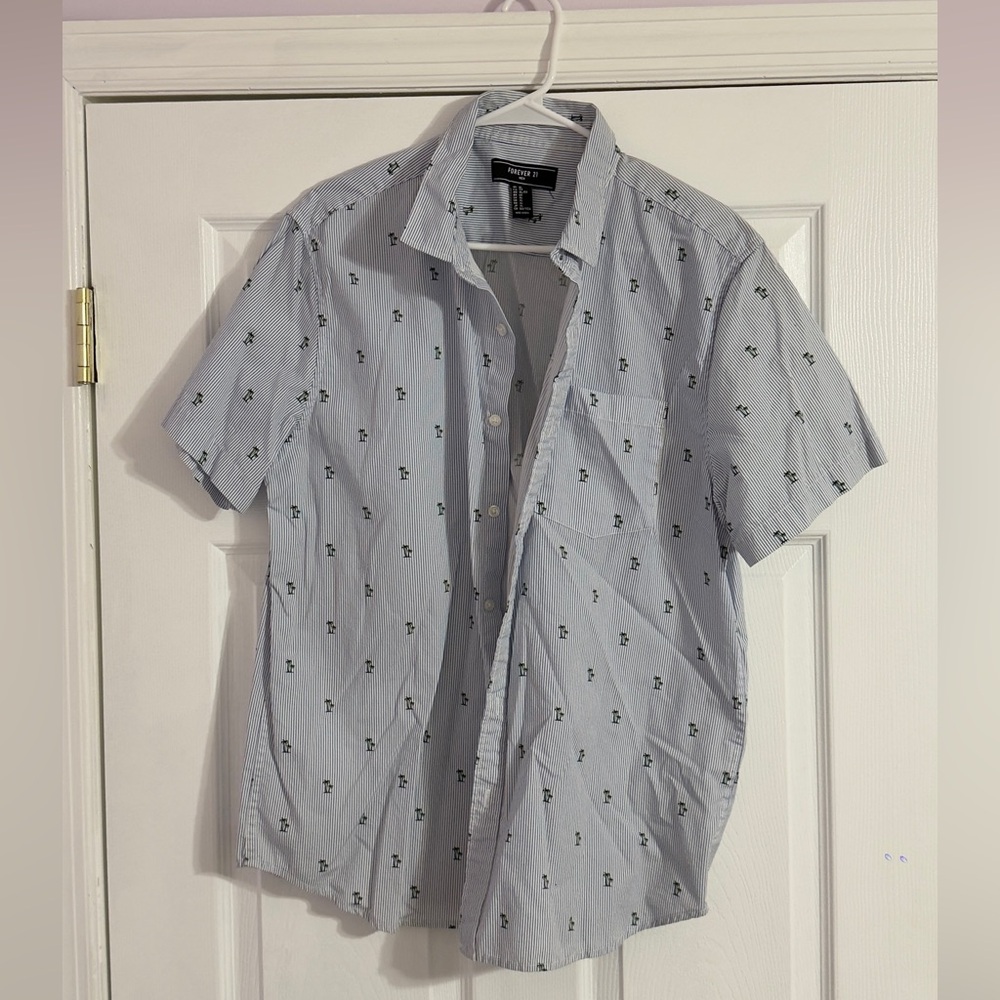 Forever 21 Light Blue Palm Tree Print Shirt